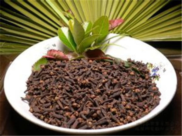 Clove