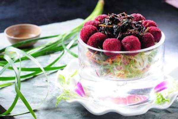 Economic use of waxberry