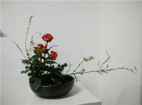 style features of Oriental flower arrangement I: the 