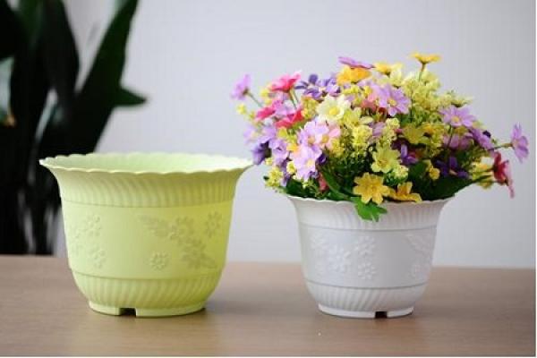 Plastic flowerpot Plastic flowerpot