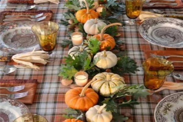 Taste the unique fruits of autumn.