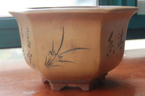 purple sand pot
