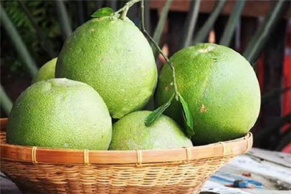 red pomelo