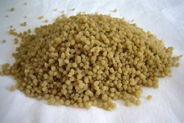 Nitrogenous fertilizer